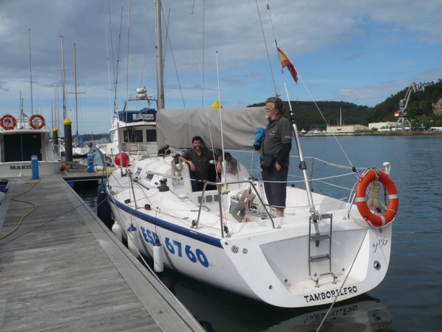 Contemplando el puerto desde el barco